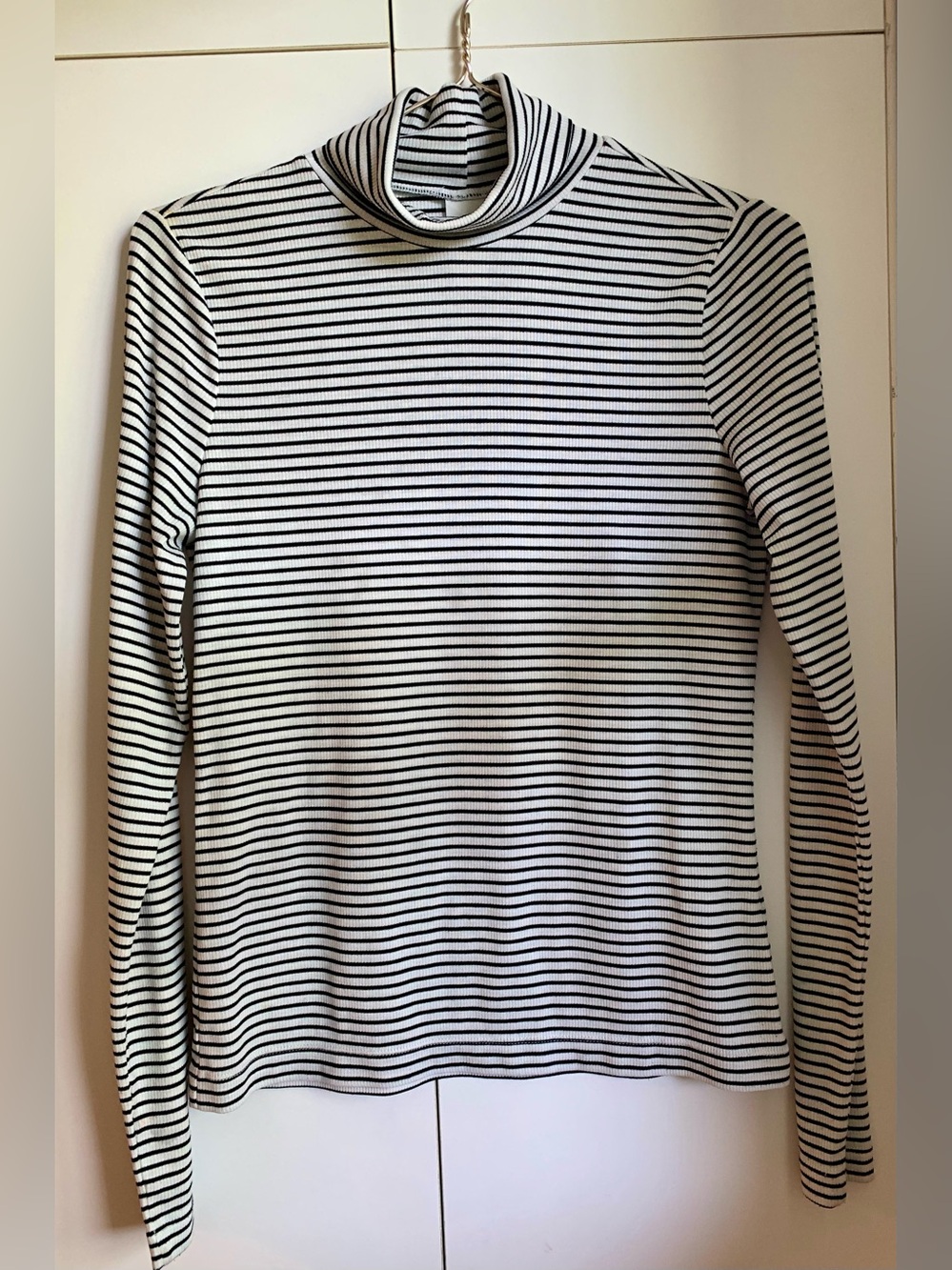 H&M Black & White Striped Turtleneck Top